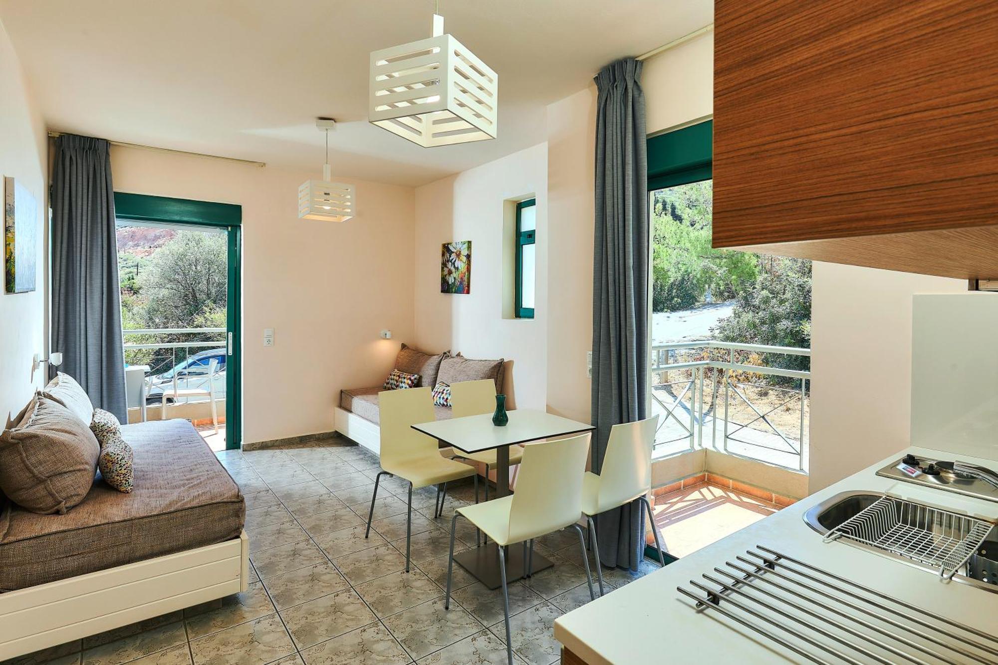 Bella Vista Hotel "By Checkin" 헐소니소스 외부 사진