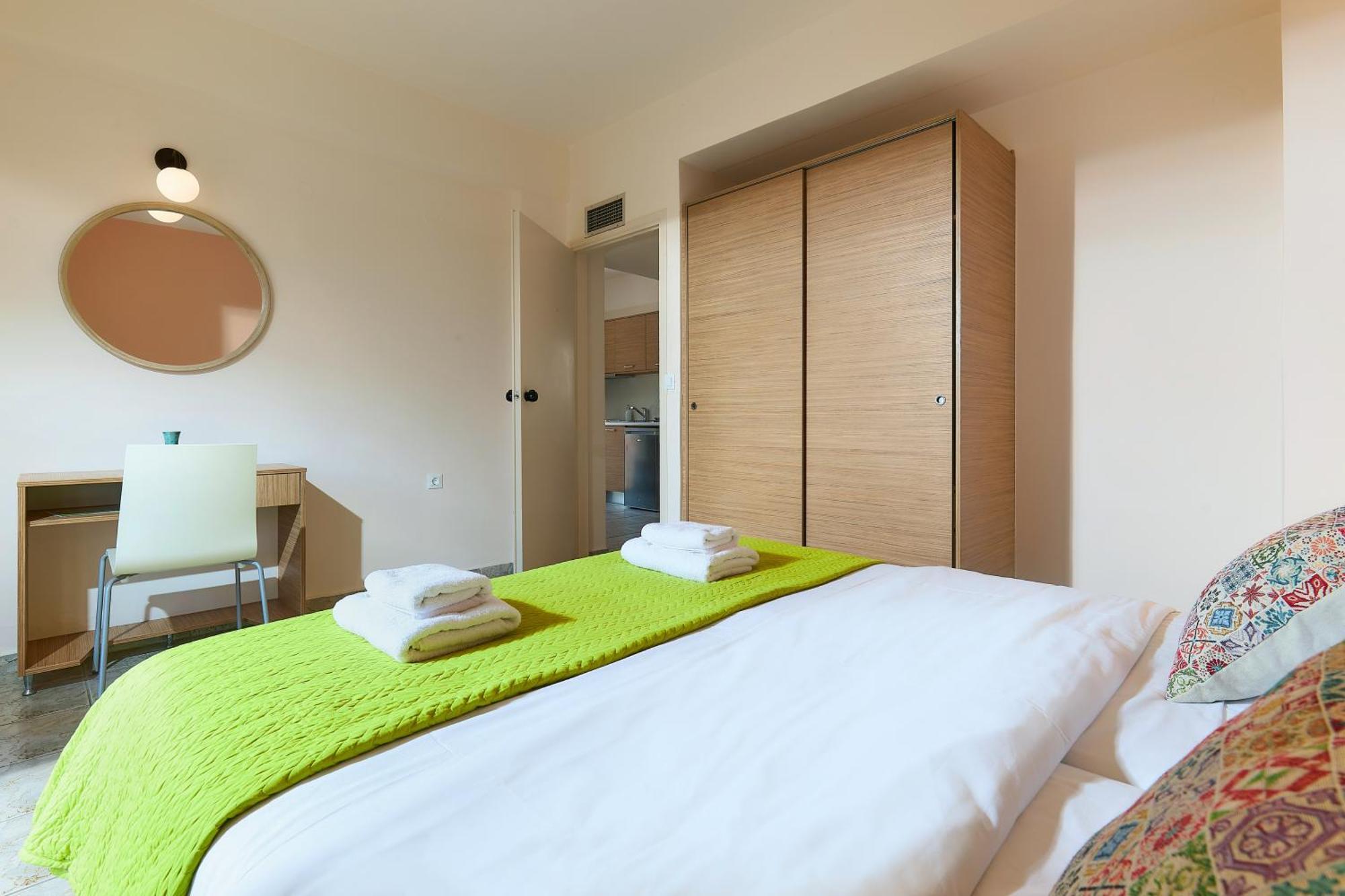 Bella Vista Hotel "By Checkin" 헐소니소스 외부 사진